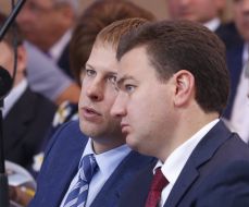 Vitali Homutynnik, Viktor Bondar
