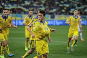 Players of national football team