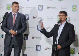 Vitaliy Klichko and Jeff Hawley