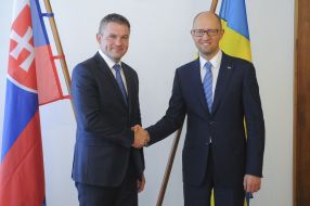 Arseniy Yatsenyuk and Peter Pellegrini