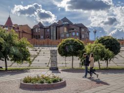 Будинок на Оболонській набережній 