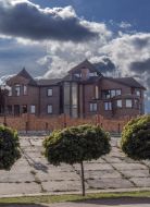 Будинок на Оболонській набережній 