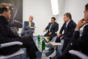 Petr Poroshenko, Radoslaw Sikorski and Carl Bildt