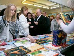 Marina Poroshenko and Ivan Malkovich