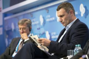 Sergei Taruta and Vitalii Klichko