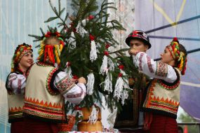 Hutsul festival participants