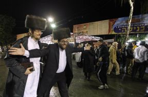 Hasidim in Uman