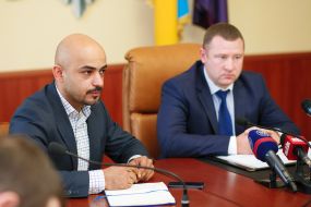 Mustafa Nayem and Victor Shkutov