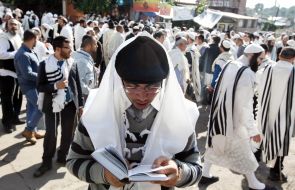 Hasidim in Uman