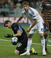 Denis Garmash and Iker Casillas