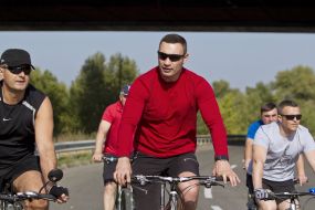 Vitali Klitschko rides a bicycle