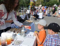 Master class on painting Easter eggs