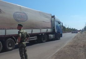 Truck near the "Kalanchak" checkpoint