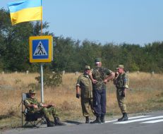 Blocking roads at the "Kalanchak" checkpoint