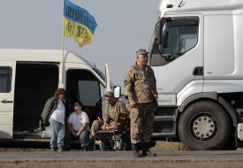 Truck near the "Chaplynka" checkpoint