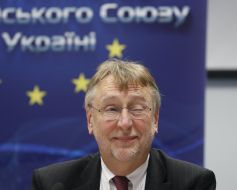 Bernd Lange