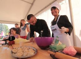 Preparation khinkali