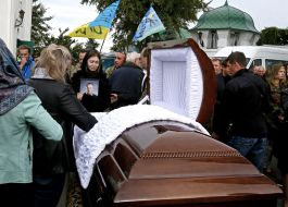 Last respects with Sergei Larkin (Larson)