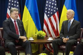 Petr Poroshenko and Joe Biden
