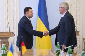 Vladimir Groisman and Carl Georg Velmann