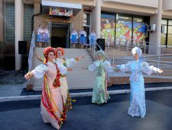 Opening of the first district of the Art Gallery of communal property