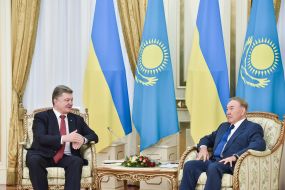 Petro Poroshenko and Nursultan Nazarbayev