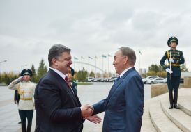 Petro Poroshenko and Nursultan Nazarbayev