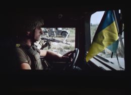 Кадр з документального фільму «Рейд»