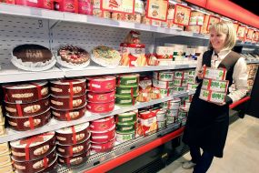 Signature store "Roshen"