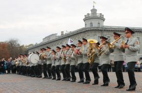 Performance of the military brass band