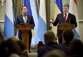 Petro Poroshenko and Xavier Bettel