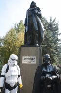 Памятник Дарту Вейдеру в Одессе