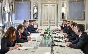 Встреча президента с международными наблюдателями