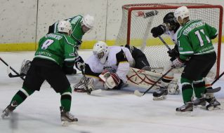 Playing moment of match