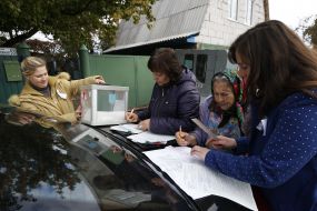 Voting in local elections in 2015 in Kiev