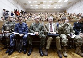 Ezhi Bizhevski and Mark Laity