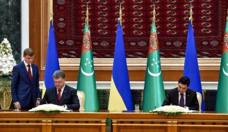 Petr Poroshenko and Gurbanguly Berdimuhamedov