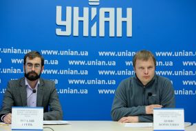 Denis Borisenko andVitaly Gren