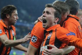 Playing moment of match