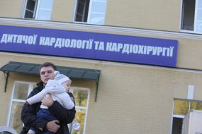 A man with his child