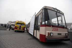 Trolleybus on the square in front of the main post office