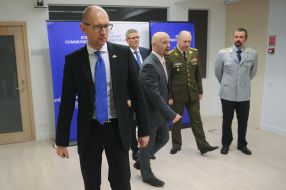 Arseniy Yatsenyuk