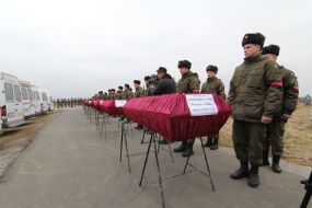 Церемонія поховання воїнів АТО  