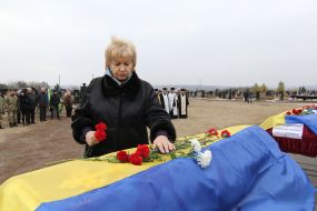 Церемонія поховання воїнів АТО