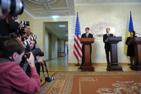 Natalia Yaresko, Arseniy Yatsenyuk and Jack Lew