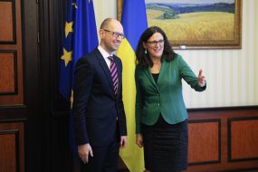 Arseniy Yatsenyuk and Cecilia Malmström