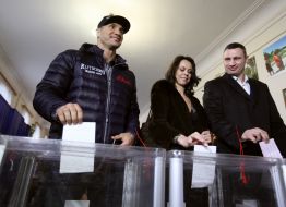 Vladimir Klichko, Natalya Klichko and Vitaliy Klichko