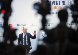 Arseniy Yatsenyuk