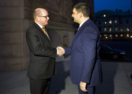 Vladimir Groisman and Urban Ahlin