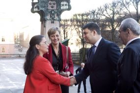 Vladimir Groisman and Esabelle Dingizian